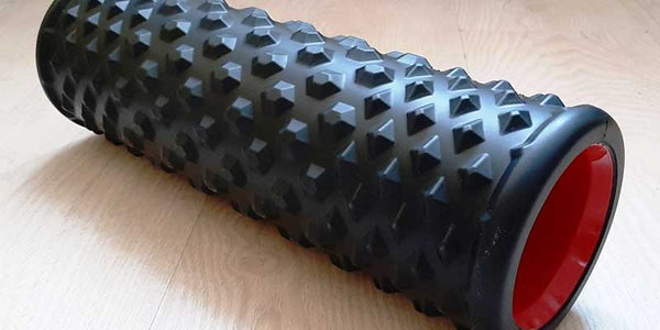¿Qué es un foam roller y para qué sirve? Beneficios, usos y ejercicios